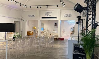 Superb Creative Space in Le Marais - Image 2