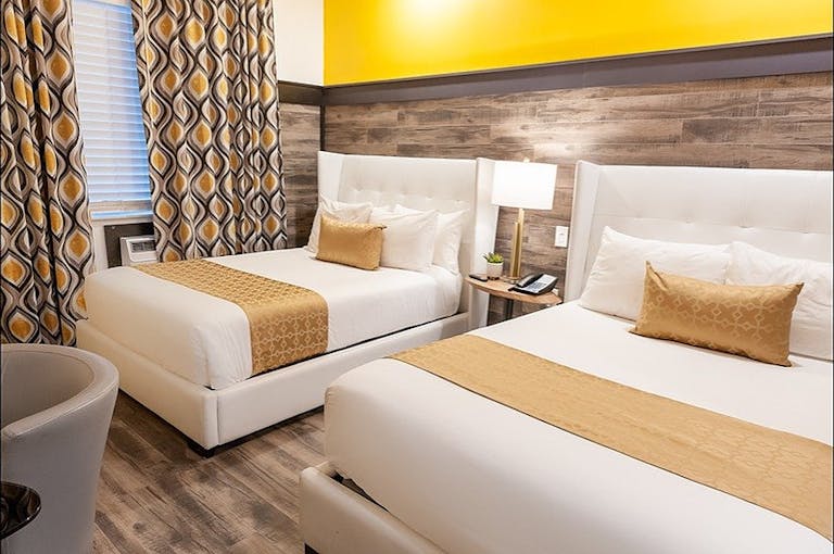 Stunning Hotel at South Beach with all amenities for your event - Image 1