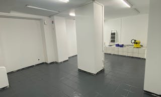 Exciting Pop-Up Store Opportunity in the Heart of Paris! - Image 6