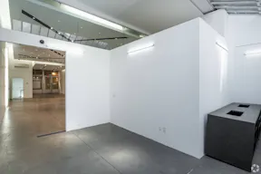 Soaring SoHo Retail Space - Image 4