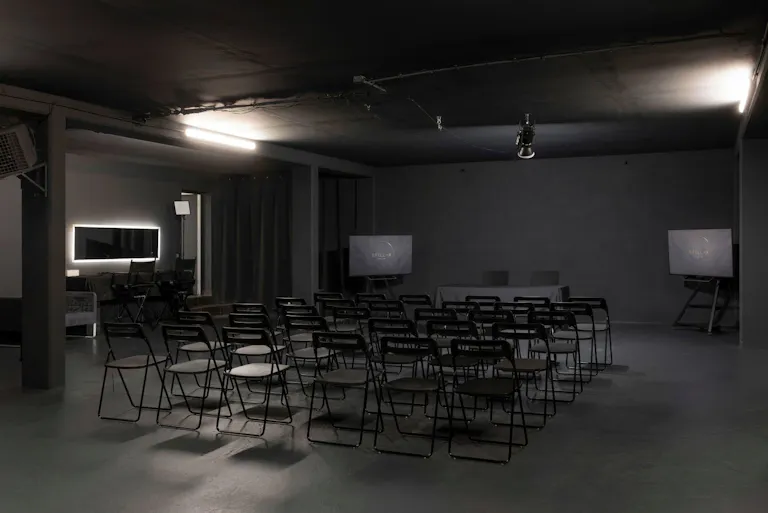 Studio Photo Vidéo spacieux à une porte de Paris - Image 3