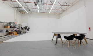 Production Studio with Cyc Wall for Cars and 3000+sqft Theme Background - Image 0