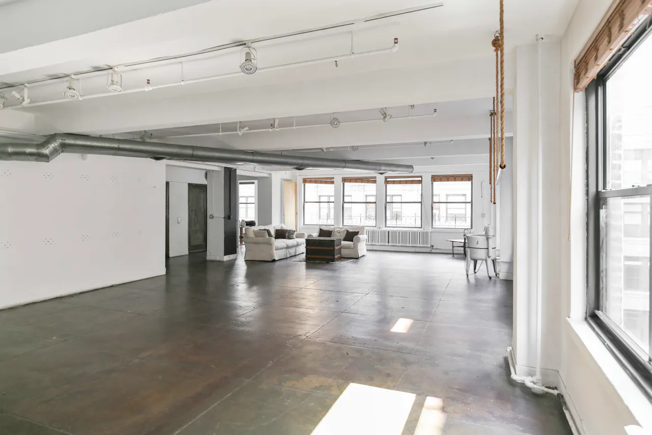 Bright Midtown Showroom - Image 1