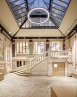 Un lieu hors norme qui fait le pont entre histoire et modernit� - Image 1