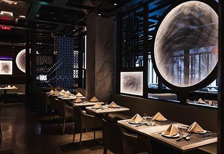 Times Square Restaurant - Image 1