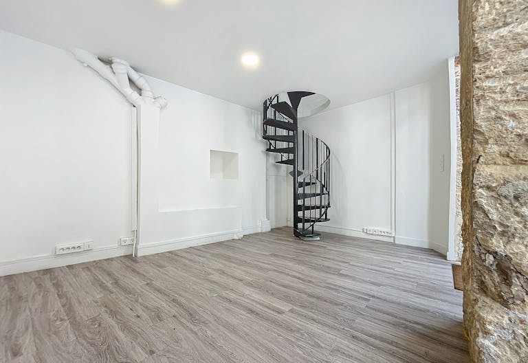 Rue du Bourg-Tibourg Boutique Ephémère - Image 3