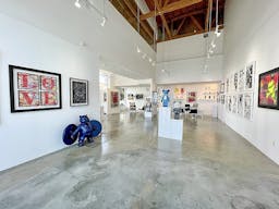 Pop-Up Space on Melrose Avenue - Image 15