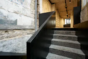 Entire art gallery in Le Marais, Paris - Image 10