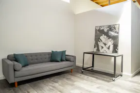 East LA Skylight Studio - Image 5