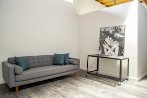 East LA Skylight Studio - Image 5