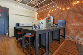Industrial multi- use space in sacramento - Image 7