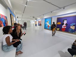 Gloss White Gallery Space on Fairfax Ave - Image 12