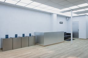 Élégant Showroom à Paris - Image 11