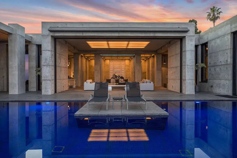 The Bondstone Beverly Hills - Image 1