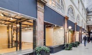 Espace commerciel exceptionnel dans un passage entre Op�ra et Palais Royal - Image 0
