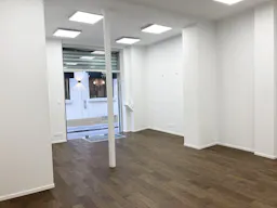 Gallery / Showroom space between Bastille and R�publique - Image 0