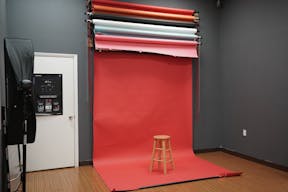Photo Studio Near Miami Airport - Image 1