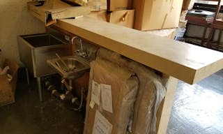 Beautiful Bar Open To New Tenants - Image 5