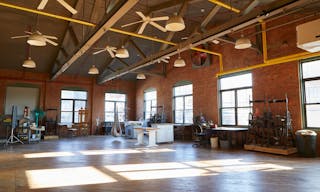 Huge Minimalist Warehouse Loft - Image 9