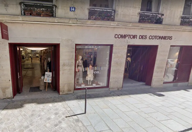 Amazing Boutique - Prime Location - Le Marais - Image 2