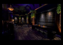 Stylish Underground Lounge for Private Events & Creative Productions - Image 1