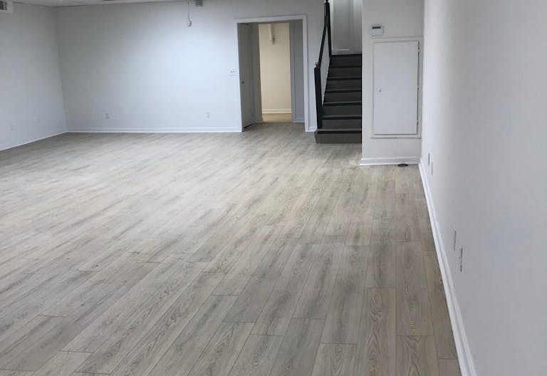 Creative Space | Pop-Up Venue | White Box Studio on Newbury Street! - Image 2