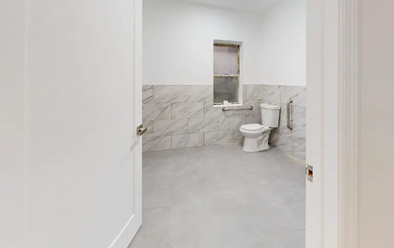 LONG-TERM Crosby Street, 54 - Image 3