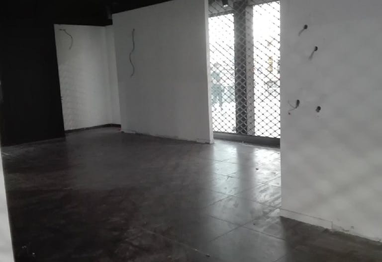 Shopping Mall N�mes �toile - Cell 61 - Image 2