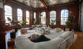 SoHo loft perfect for fashion shoots, styling, and events - Image 1