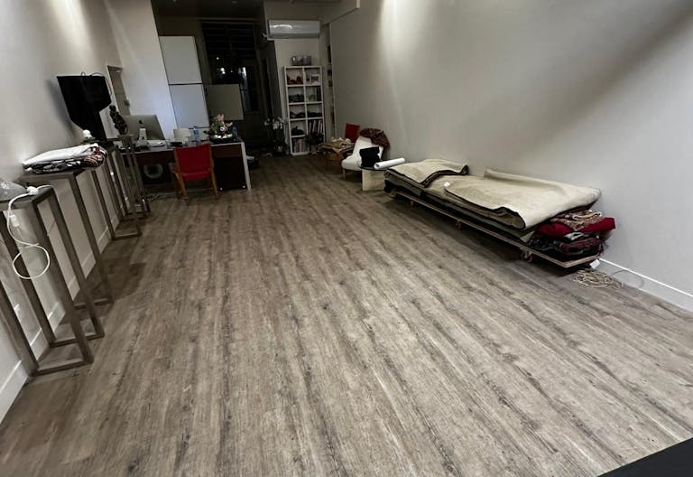 Espace galerie et pop up au cœur du 6e arrondissement de Paris - Image 1
