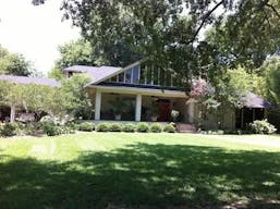 Cleveland ms getaway pool and amenities - Image 0