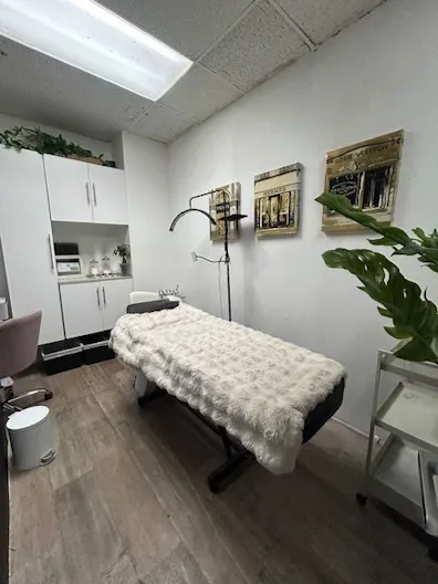 Beauty Studio - Image 0