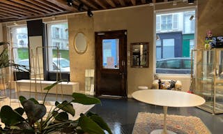 Boutique dans le Marais, � deux pas des quais de Seine, Ile Saint Louis - Image 1