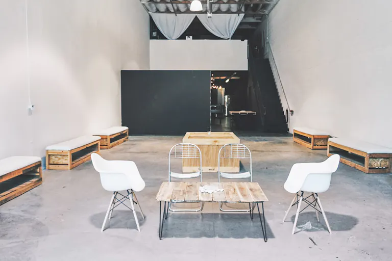 Industrial Space in Downtown L.A - Image 4