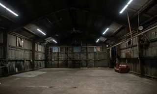 Metal Hanger and Boxing Ring - Image 9