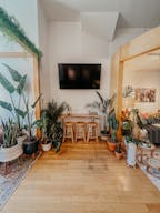 Plant-filled Community Space in the Marina District - Image 9