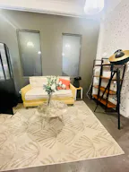 Showroom/ Rooftop - Une adresse confidentielle Design, Chic au c?ur d'un quartier anim� - Image 6