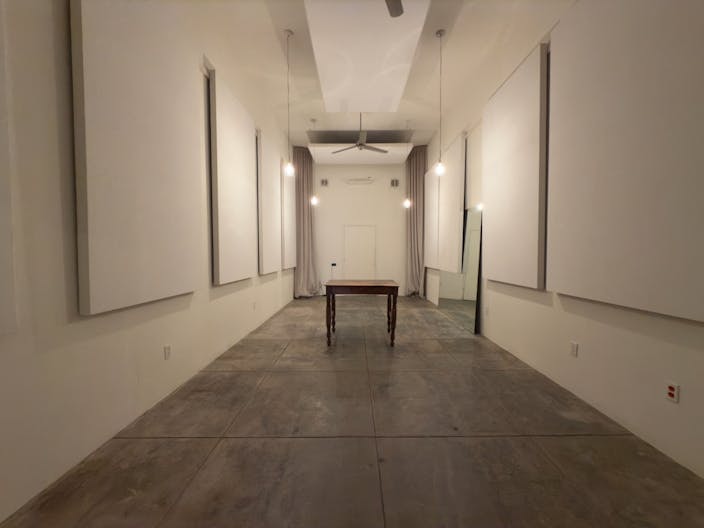 SHOW Sound Studio and Lounge - Image 1