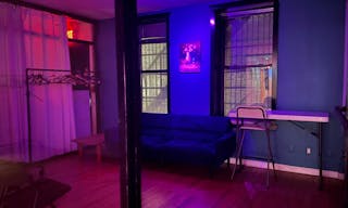 Entire Floor in SOHO with 2 extra rooms! - Image 25