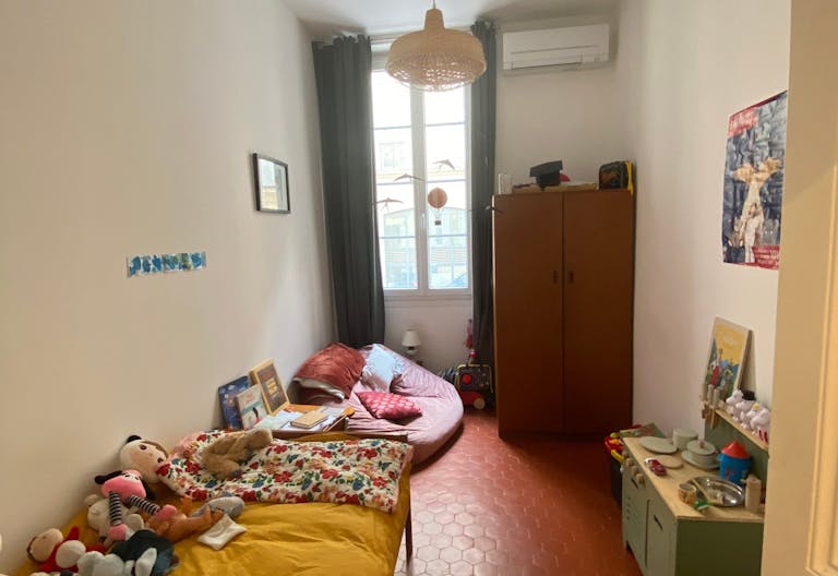 Charmant appartement avec terrasse arbor�e Marseille - Image 4