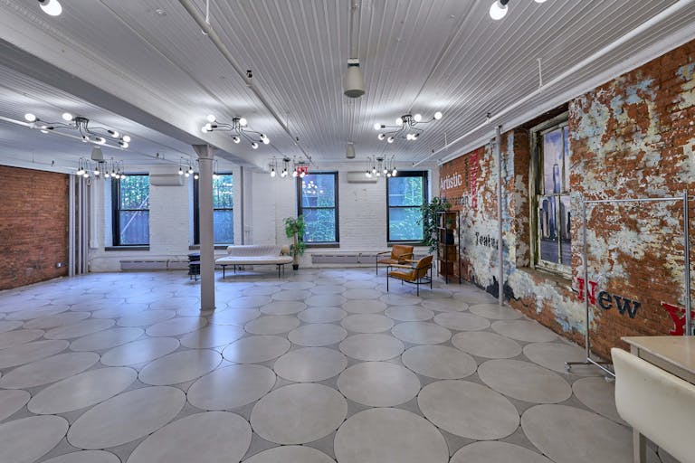 Spacious Daylight Studio & Event Venue in Lower East Side - Image 2