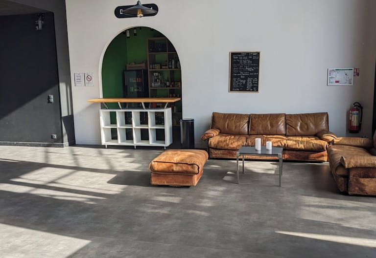 Nouveau lieu artistique et �v�nementiel hybride � Bordeaux - Image 1