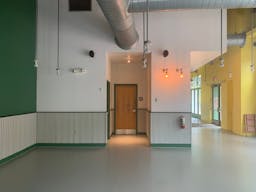 Naturally Lit Lounge in a Vibrant Localle at Stony Point Mall - Image 11