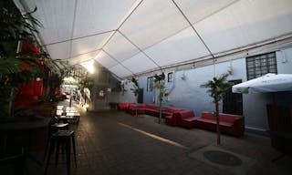 NYC Themed Nightclub & Restaurant - Image 5