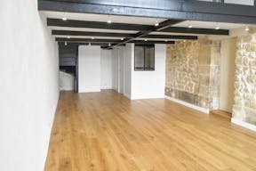 Gallery Atelier Showroom & Boutique • Pretty Chic Versatile Design • Rue Meslay - Haut Marais - Image 5