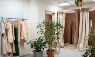 Cozy Le Marais Pop-Up Shop - Image 2