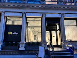 Modern Design Gallery in the Heart of Tribeca - Image 5