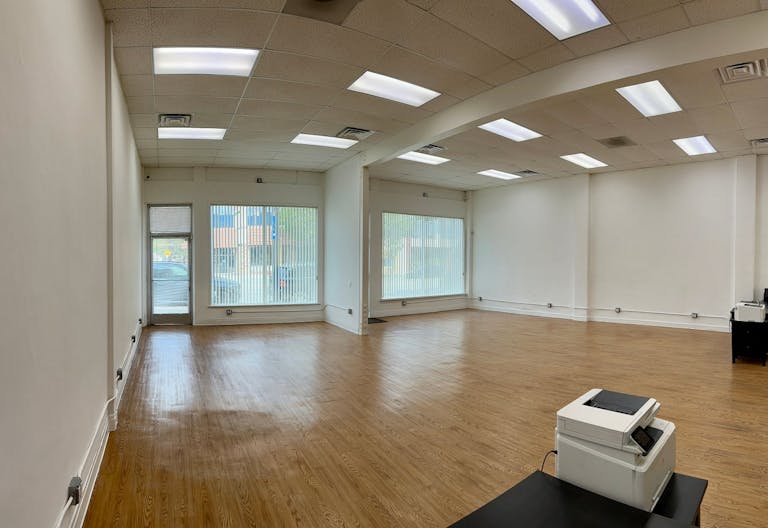 Open Concept Space in Burbank near the studios - Image 3