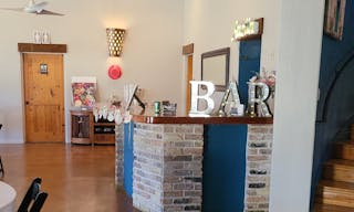 Stunning Tuscan Villa in the Heart of The Texas Hill Country - Image 6