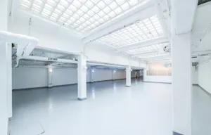 Industrial Event Space in Soho - Image 8